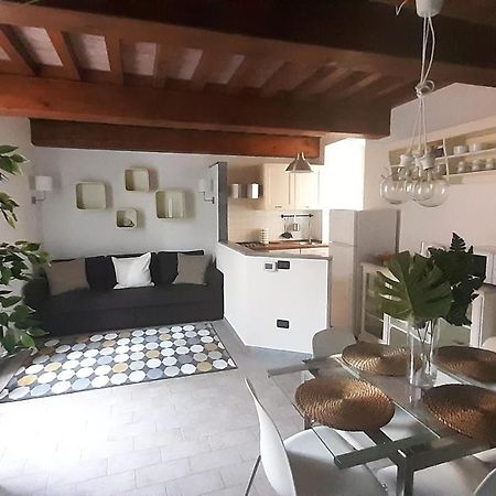 Il Nido Dell'Arancio Lejlighed Carrara Eksteriør billede
